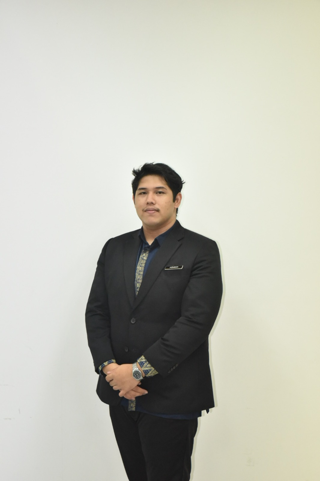 Mohamed Khariol Azmeer Bin Mohamed Khair